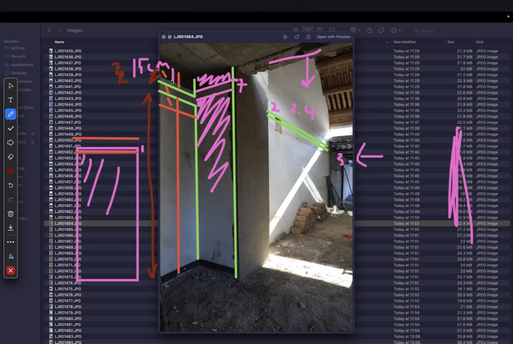 refrigerator (confidence: 90%)
